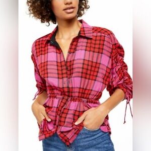 Free People  oversized Blouse new with tags XS